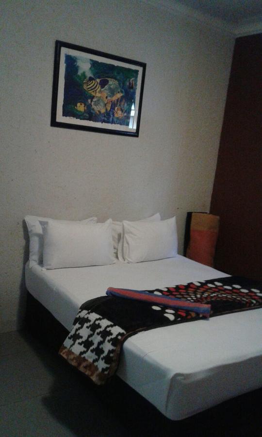 Royal Crown Guesthouse Johannesburg Exteriör bild